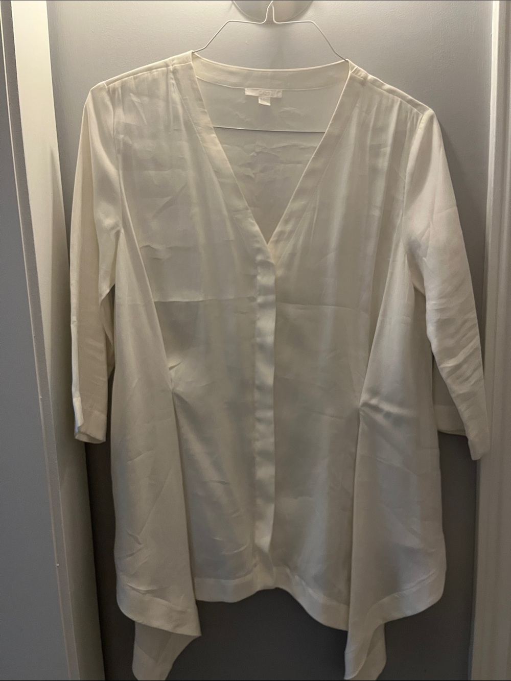 COS white V-Neck Lightweight Tunic